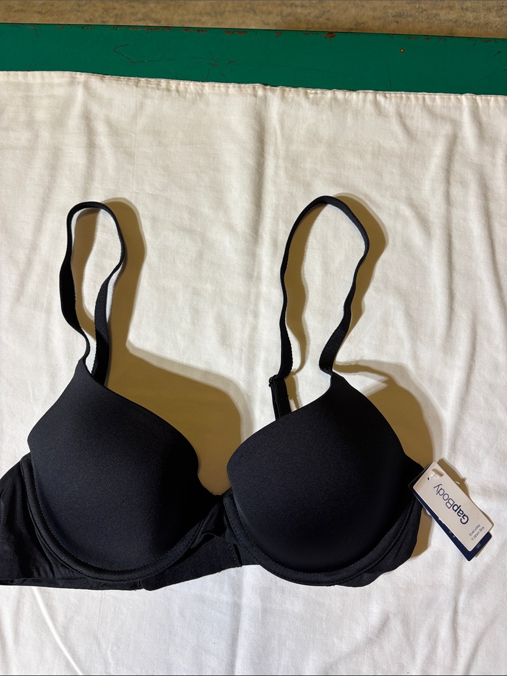 Gapbody Black Everyday T-Shirt Bra 32C